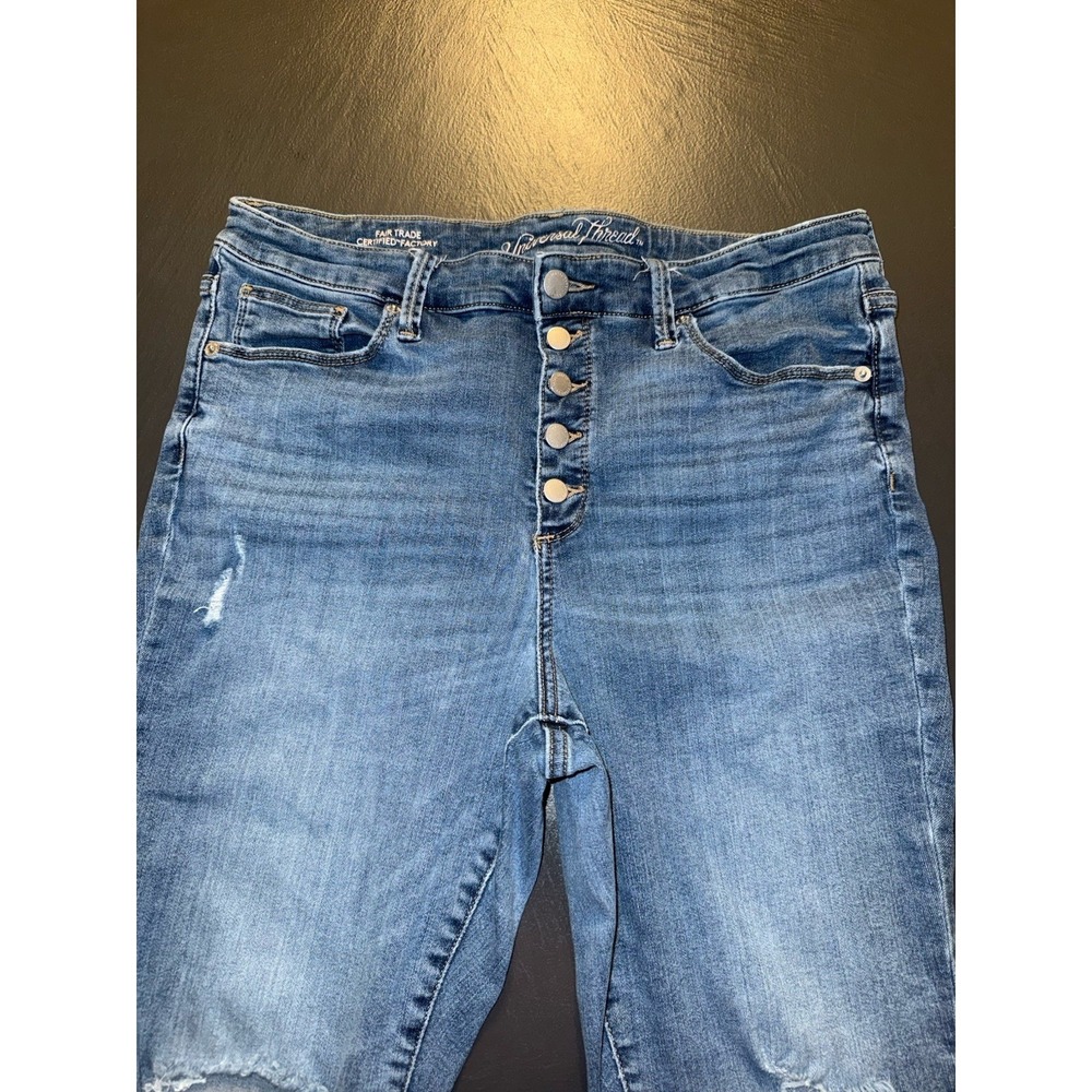 Universal Thread Highest Rise Skinny Fit Jeans Size 14/32 Button Fly‎ Distressed